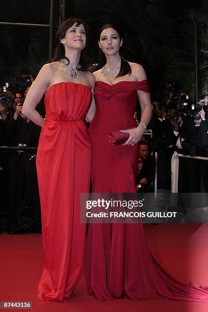 Italian actress Monica Bellucci and French actress Sophie Marceau arrive for the screening of their movie "Ne Te Retourne Pas" out of competition at...