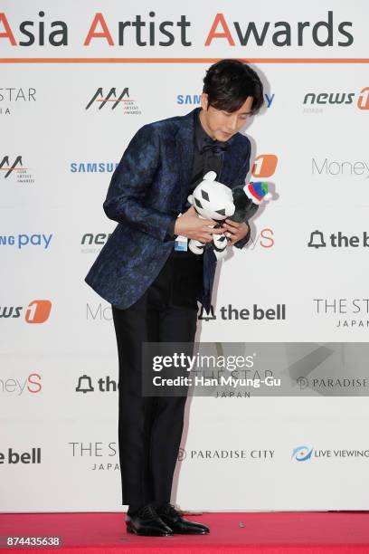 South Korean actor Park Hae-Jin attends the 2017 Asia Artist Awards on November 15, 2017 in Seoul, South Korea.