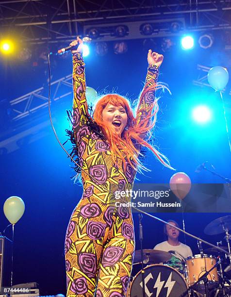 Singer From Css Css Lovefoxx Photos and Premium High Res Pictures - Getty Images
