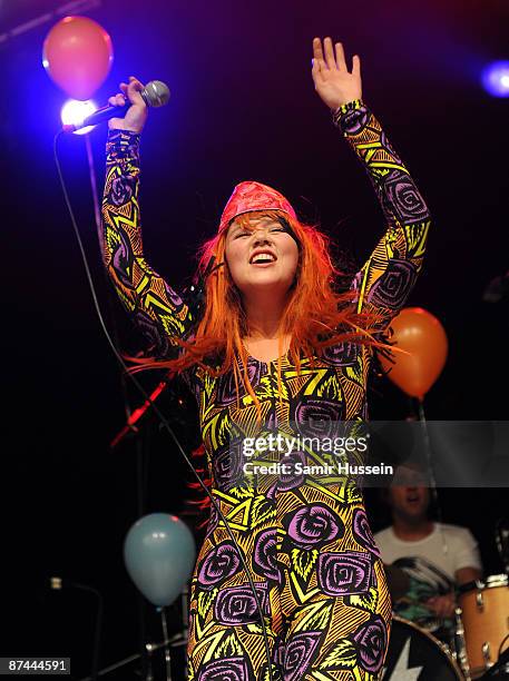 Singer From Css Css Lovefoxx Photos and Premium High Res Pictures - Getty Images