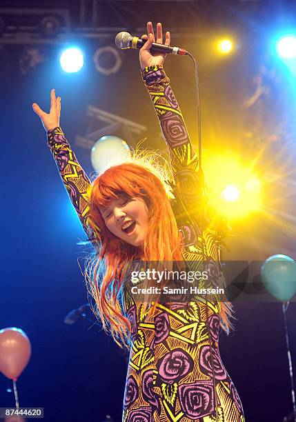 Singer From Css Css Lovefoxx Photos and Premium High Res Pictures - Getty Images