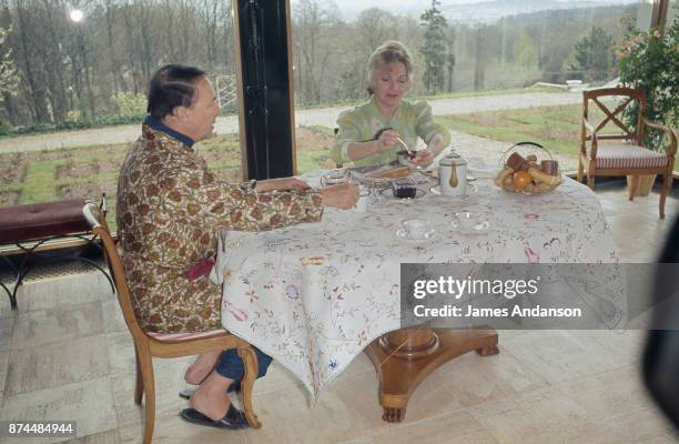 French singer and dancer Line Renaud at home with her husband Loulou Gaste, 27th April 1970.