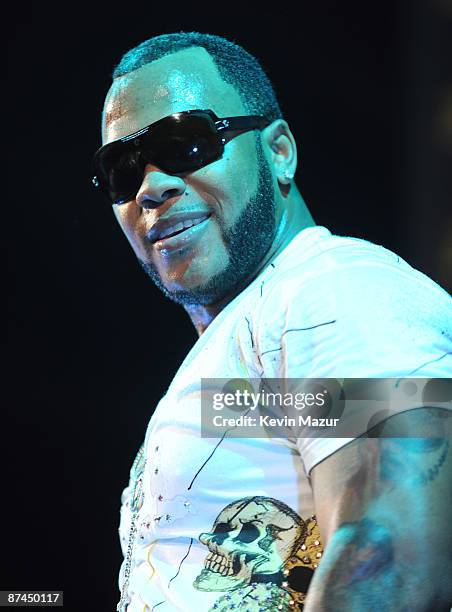 Flo Rida 2009 Zootopia Photos and Premium High Res Pictures - Getty Images
