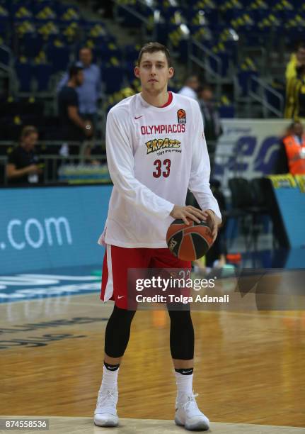 Kyle Wiltjer, #33 of Olympiacos Piraeus in action during the 2017/2018 Turkish Airlines EuroLeague Regular Season Round 7 game between Fenerbahce...