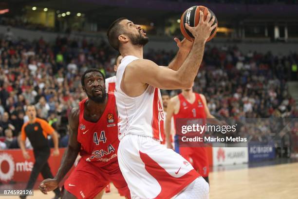 Branko Lazic, #10 of Crvena Zvezda mts Belgrade competes with Othello Hunter, #44 of CSKA Moscow during the 2017/2018 Turkish Airlines EuroLeague...