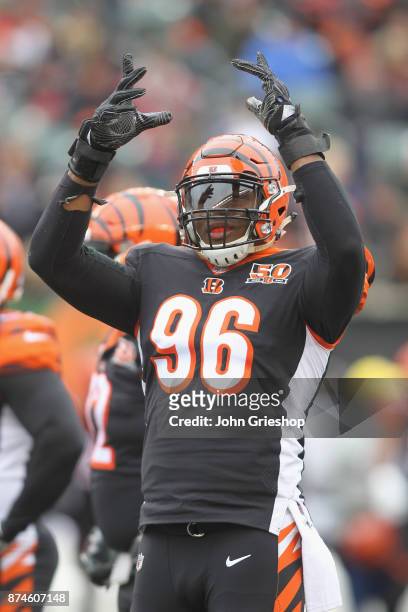 Carlos Dunlap of the Cincinnati Bengals celebrates a defensive stop during the game against the Indianapolis Colts at Paul Brown Stadium on October...