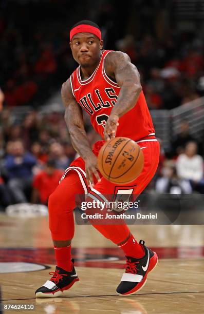 Kay Felder of the Chicago Bulls passes against the Indiana Pacers at the United Center on November 10, 2017 in Chicago, Illinois. The Pacers defeated...