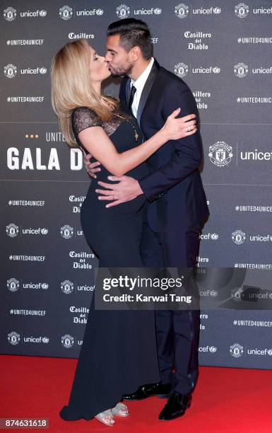 Eliana Guercio and Sergio Romero attend the United for Unicef Gala Dinner at Old Trafford on November 15, 2017 in Manchester, England.