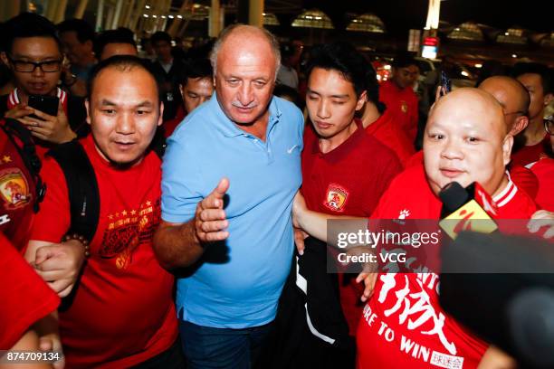 Fans see Luiz Felipe Scolari off at airport on November 15, 2017 in Guangzhou, Guangdong Province of China. Luiz Felipe Scolari quitted Guangzhou...