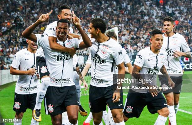 Jo of Corinthians celebrates with his teammates after scoring their first goal during the match against Fluminense for the Brasileirao Series A 2017...