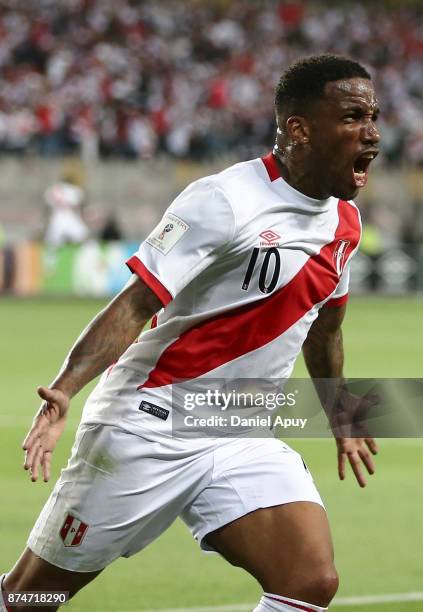 Jefferson Farfan of Peru celebrates after scoring the first goal of his team during a second leg match between Peru and New Zealand as part of the...