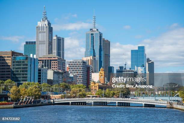 the scenery view of melbourne cbd and yarra river in victoria state of australia. - melbourne skyline fotografías e imágenes de stock