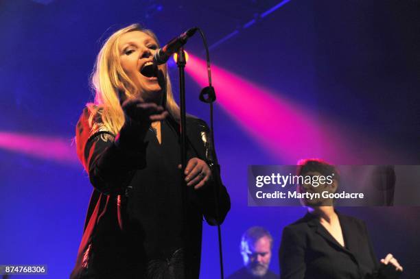 Sarah Cracknell, Pete Wiggs and Debsey Wykes of Saint Etienne perform on stage at Columbia Theatre, Berlin, Germany 6th November 2017.