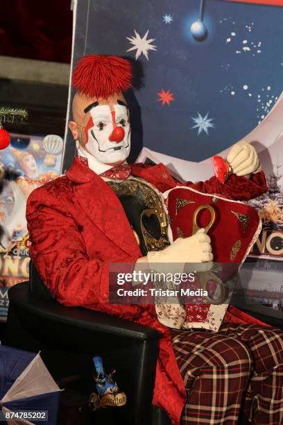 Paolo Casanova aka Carillon the clown during the 14. Roncalli XMas Circus photo call on November 15, 2017 in Berlin, Germany.