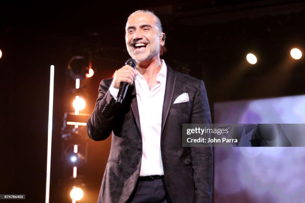 2017 Person of the Year Gala Honoring Alejandro Sanz - Show