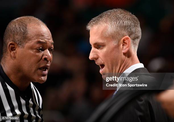 Tim Craft 313 Coach Tim Lewis Stock Photos, High-Res Pictures, and Images - Getty ...