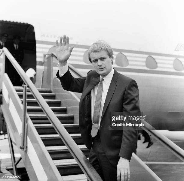 Tired David McCallum - Illya Kuryakin - flew off to Rome this morning after four hectic days of press interviews in Britain. Only a handful of fans...