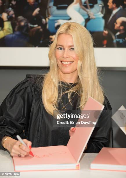 Claudia Schiffer attends her gallery opening and book signing for her book 'Claudia Schiffer' at CWC Gallery on November 16, 2017 in Berlin, Germany.