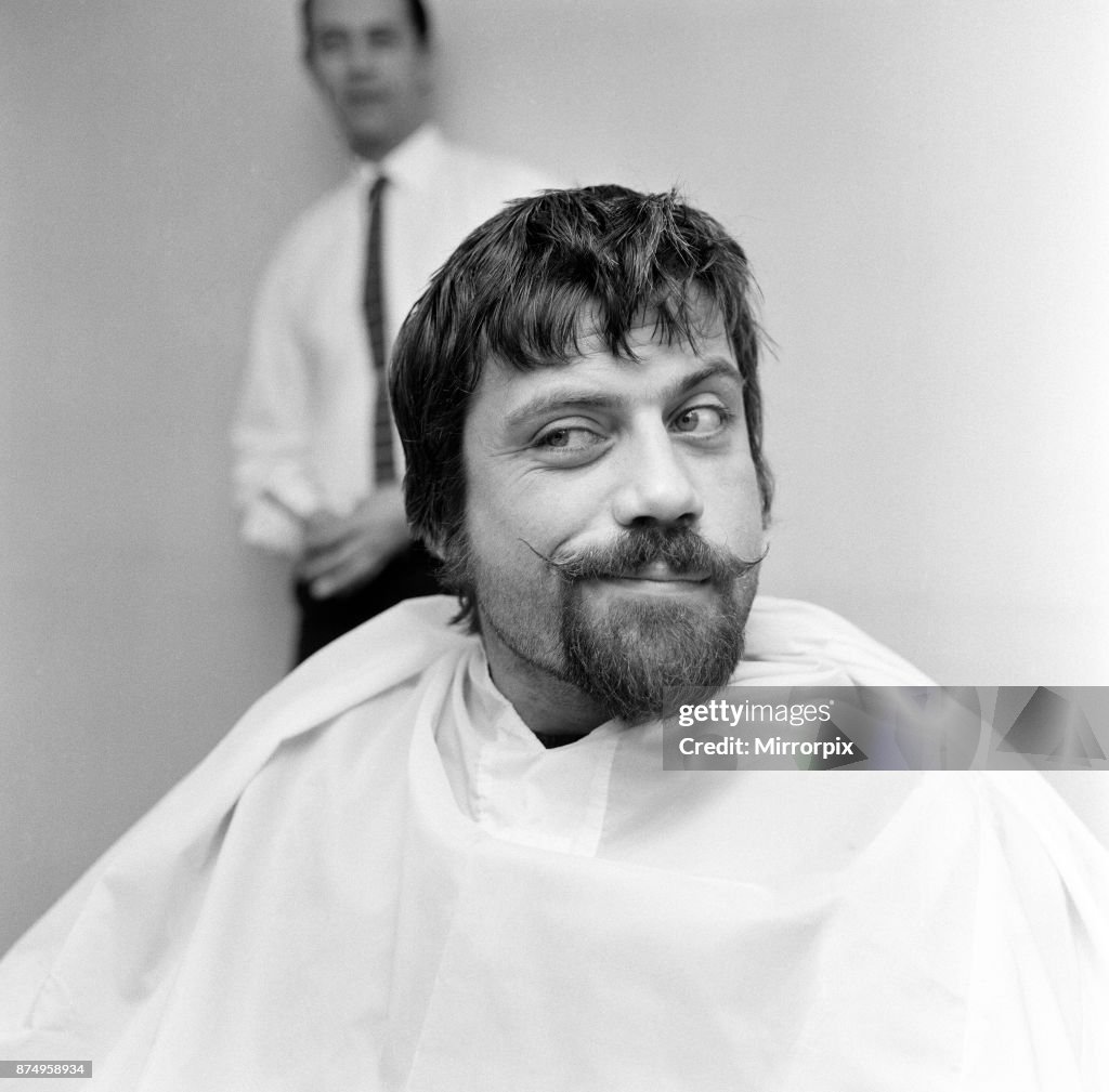 Actor, Oliver Reed, had to make a decision whether to keep his