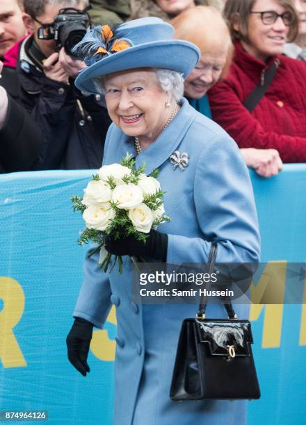 Queen Elizabeth II arrives at Hull Railway Station on November 16, 2017 in Kingston upon Hull, England.