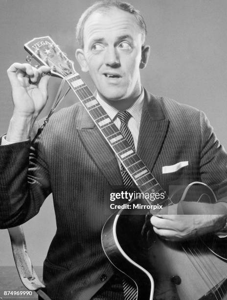 Stennett Rey 20 Stan Stennett Stock Photos, High-Res Pictures, and Images - Getty Images