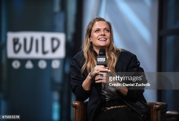 Tove Lo attends the Build Series to discuss her new album 'Blue Lips' at Build Studio on November 16, 2017 in New York City.