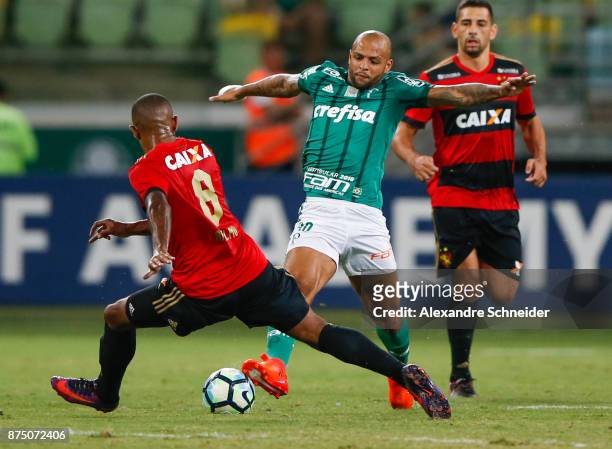 Anselmo of Sport Recife and Felipe Melo of Palmeiras in action during the match between Palmeiras and Sport Recife for the Brasileirao Series A 2017...