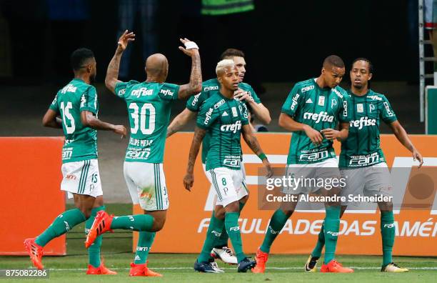 Players of Palmeiras celebrate their first goal during the match between Palmeiras and Sport Recife for the Brasileirao Series A 2017 at Allianz...