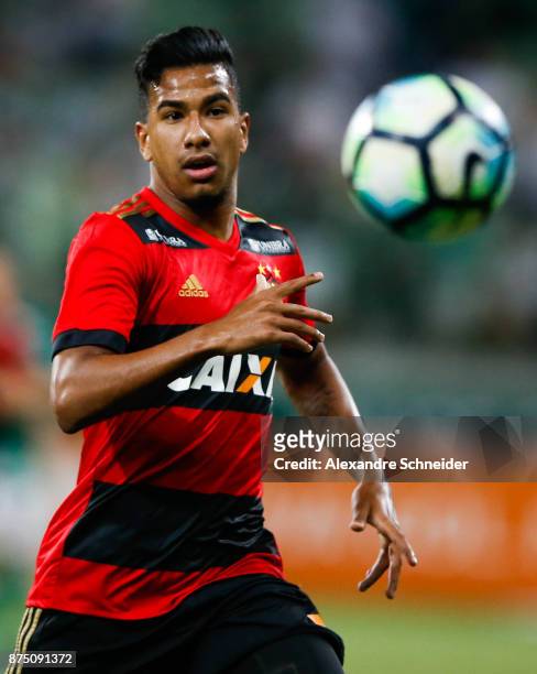 Indio of Sport Recife in action during the match against Palmeiras for the Brasileirao Series A 2017 at Allianz Parque Stadium on November 16, 2017...