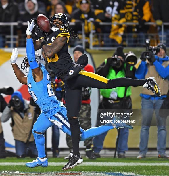 Martavis Bryant of the Pittsburgh Steelers cannot come up with a catch while being defended by Logan Ryan of the Tennessee Titans in the first half...