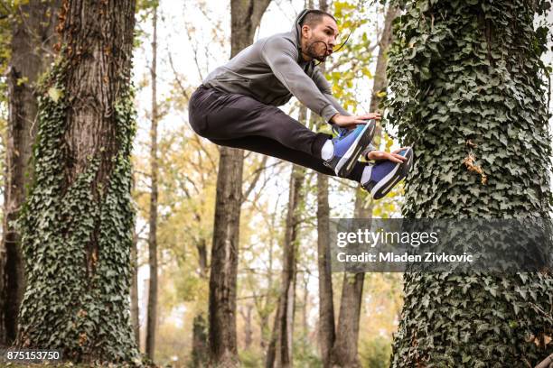 Fall Jump High Jump Fall Photos and Premium High Res Pictures - Getty Images
