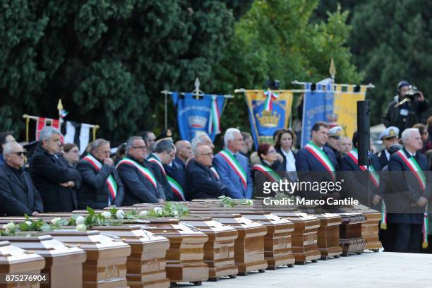 The mayors of Salernitan municipalities, during the funeral of the 28 migrant women who died in a shipwreck as they sought to reach Italy.