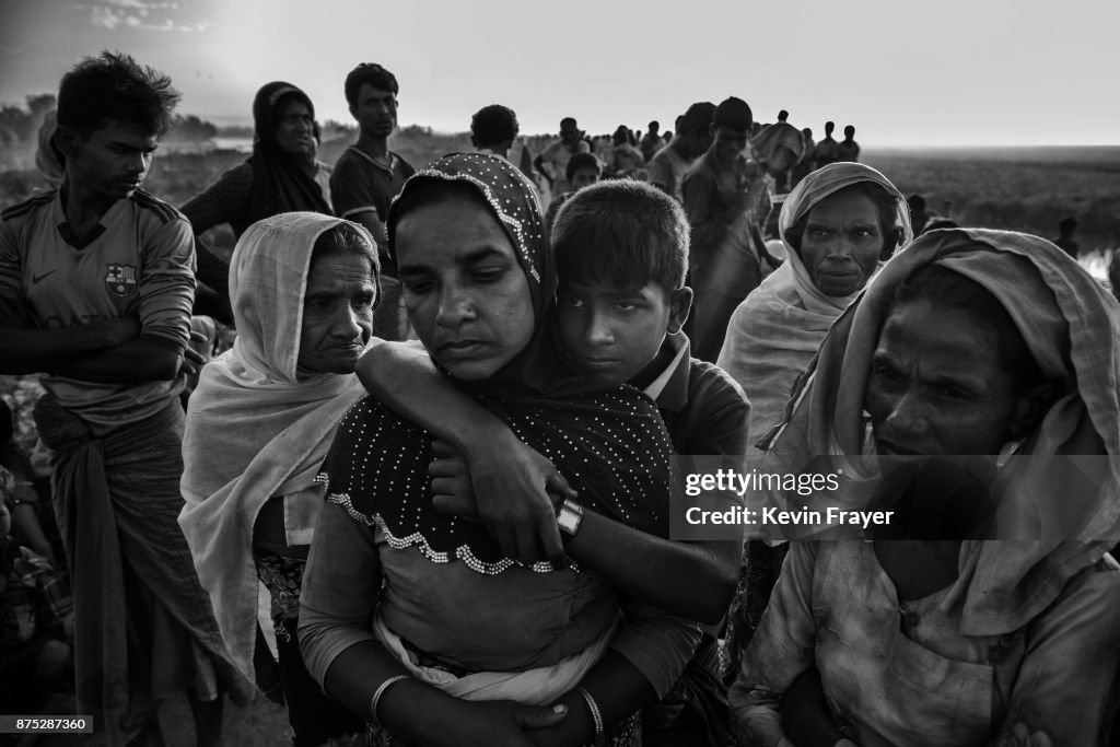 Rohingya Refugees Flee Into Bangladesh to Escape Ethnic Cleansing