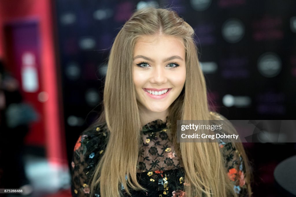 Actress Kerri Medders attends the "The Light Of The Moon" Los Angeles
