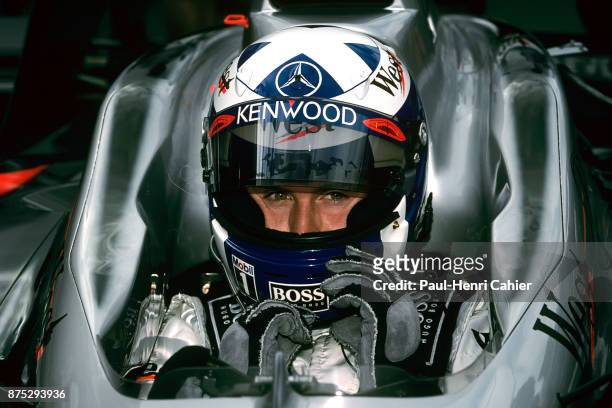 David Coulthard, McLaren-Mercedes MP4/12, Grand Prix of Australia, Albert Park, Melbourne Grand Prix Circuit, 09 March 1997.