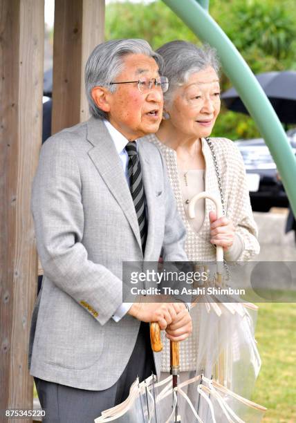 Emperor Akihito and Empress Michiko visit Yurigahama Beach at Yoronjima Island on November 17, 2017 in Yoron, Kagoshima, Japan.