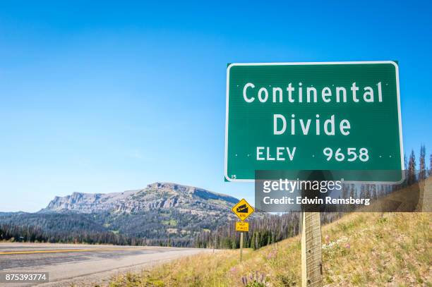 continental divide - continental divide stock pictures, royalty-free photos & images