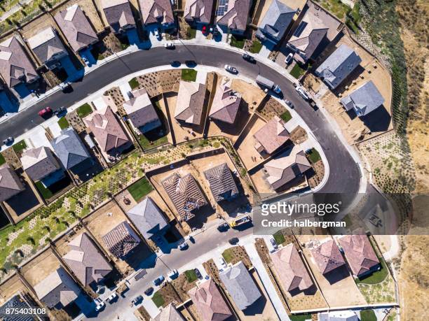 new suburban street from above - santa clarita stock pictures, royalty-free photos & images