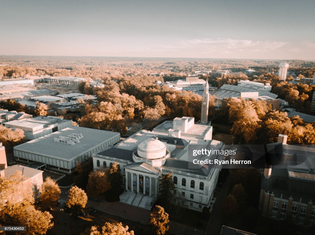 Luchtfoto van UNC-Campus