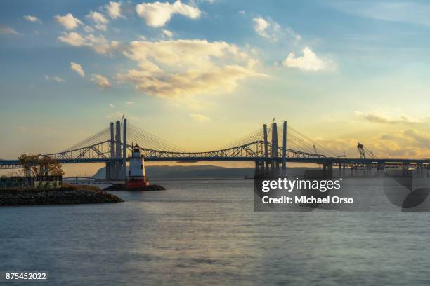 the new tappan zee bridge construction - thruway - fotografias e filmes do acervo