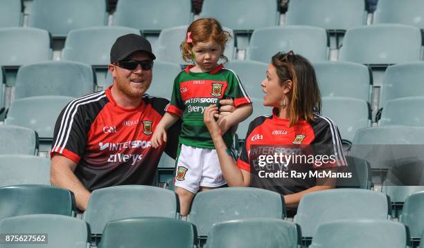 Perth , Australia - 18 November 2017; Ireland and Mayo supporters Peter McManamon from Bangor Erris, with his wife Anna and daughter Anna, age 4,...