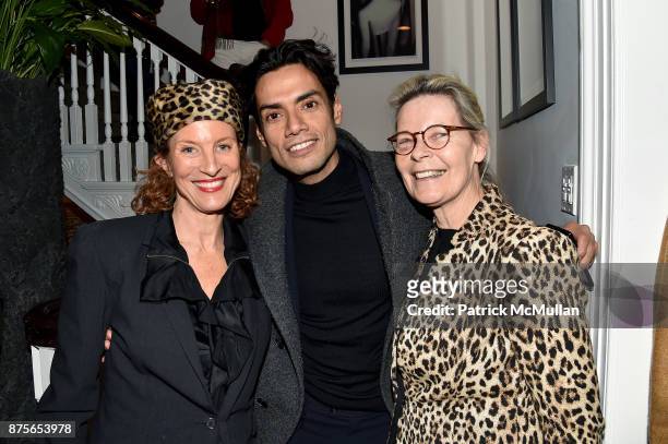 Bara de Cabrol, Omar Hernandez and Mona Arnold attend Edelman Arts: The Infamous Rose Hartman at Edelman Arts on November 17, 2017 in New York City.
