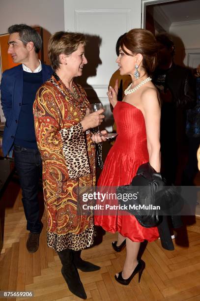 Michelle Edelman and Jean Shafiroff attend Edelman Arts: The Infamous Rose Hartman at Edelman Arts on November 17, 2017 in New York City.