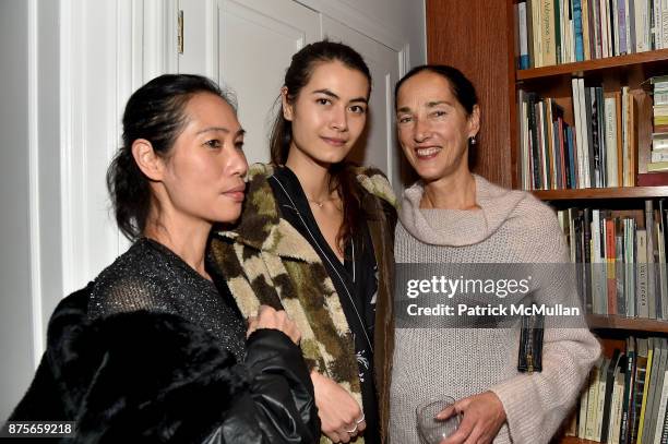 Jessica Tan Gundnason, Anna Gundnason and Dovanna Pagowski attend Edelman Arts: The Infamous Rose Hartman at Edelman Arts on November 17, 2017 in New...