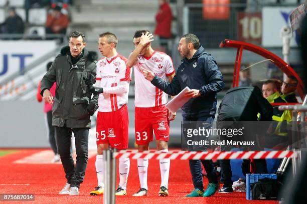Vincent Hognon coach of Nancy and Benoit Pedretti of Nancy during the Ligue 2 match between AS Nancy and AC Ajaccio on November 17, 2017 in Nancy,...