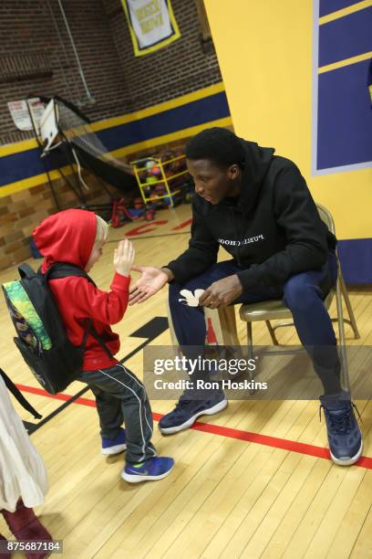 Victor Oladipo and Glenn Robinson III of the Indiana Pacers have teamed up to provide 200 families from Christamore House with Kroger groceries,...