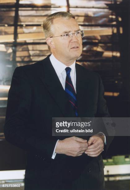 Der Vorstandsvorsitzende der Allianz AG, Henning Schulte-Noelle .