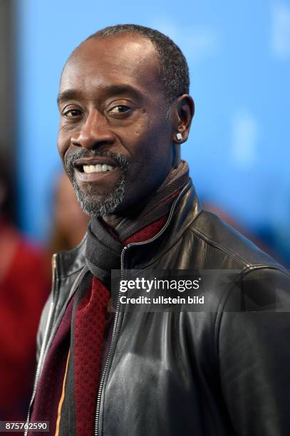 Regisseur Don Cheadle während des Photocalls zum Film -MILES AHEAD- anlässlich der 66. Internationalen Filmfestspiele Berlin