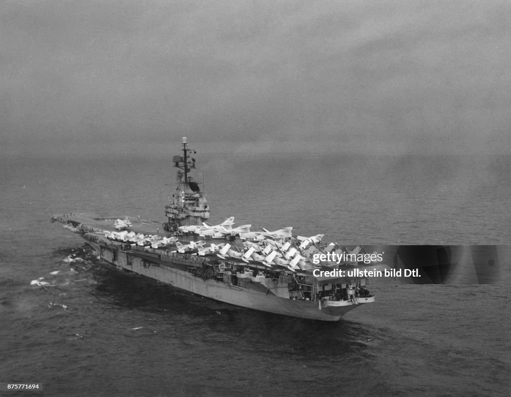 Aircraft carrier USS Hancock (CV-19)