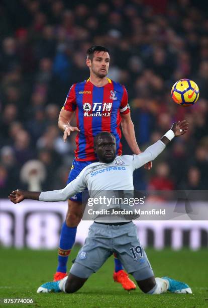 Oumar Niasse of Everton controls the ball under pressure of Scott Dann of Crystal Palace during the Premier League match between Crystal Palace and...